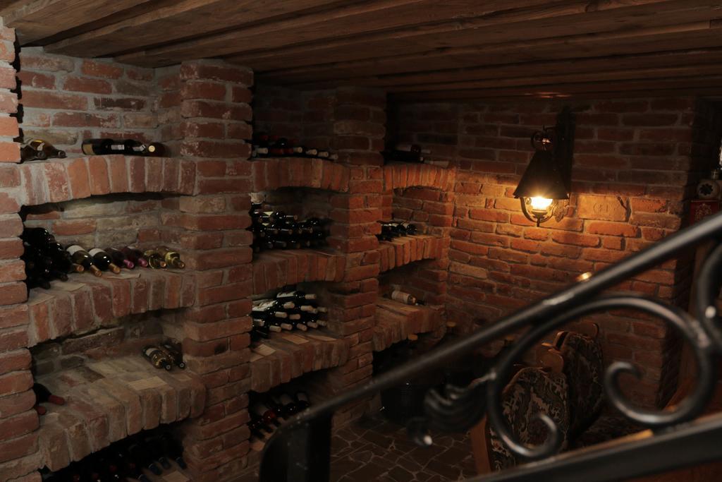 Hotel Slavia Salonta エクステリア 写真